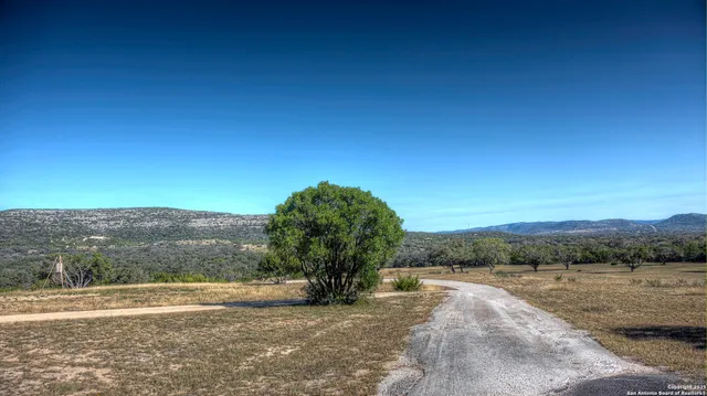 $2,950,000 | 2027 Walter White Ranch Road, Leakey, TX 78873