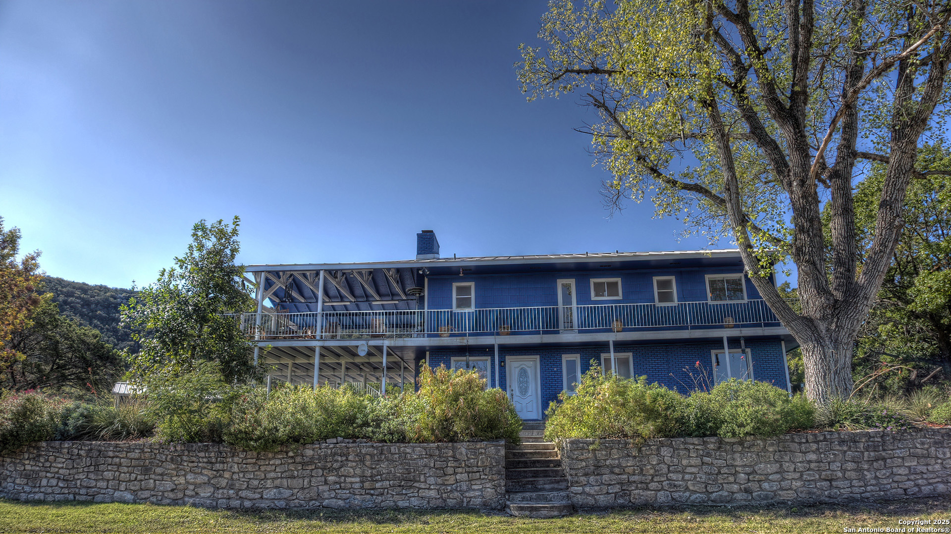 2027 Walter White Ranch Road Leakey, TX 78873 - Photo 6 of 49