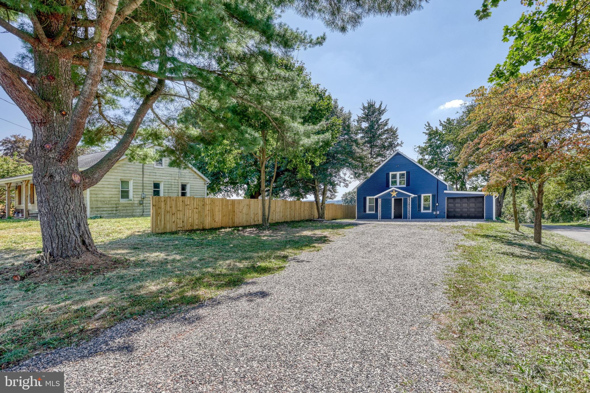 2116 Jefferson Road Spring Grove, PA 17362 - Photo 3 of 76