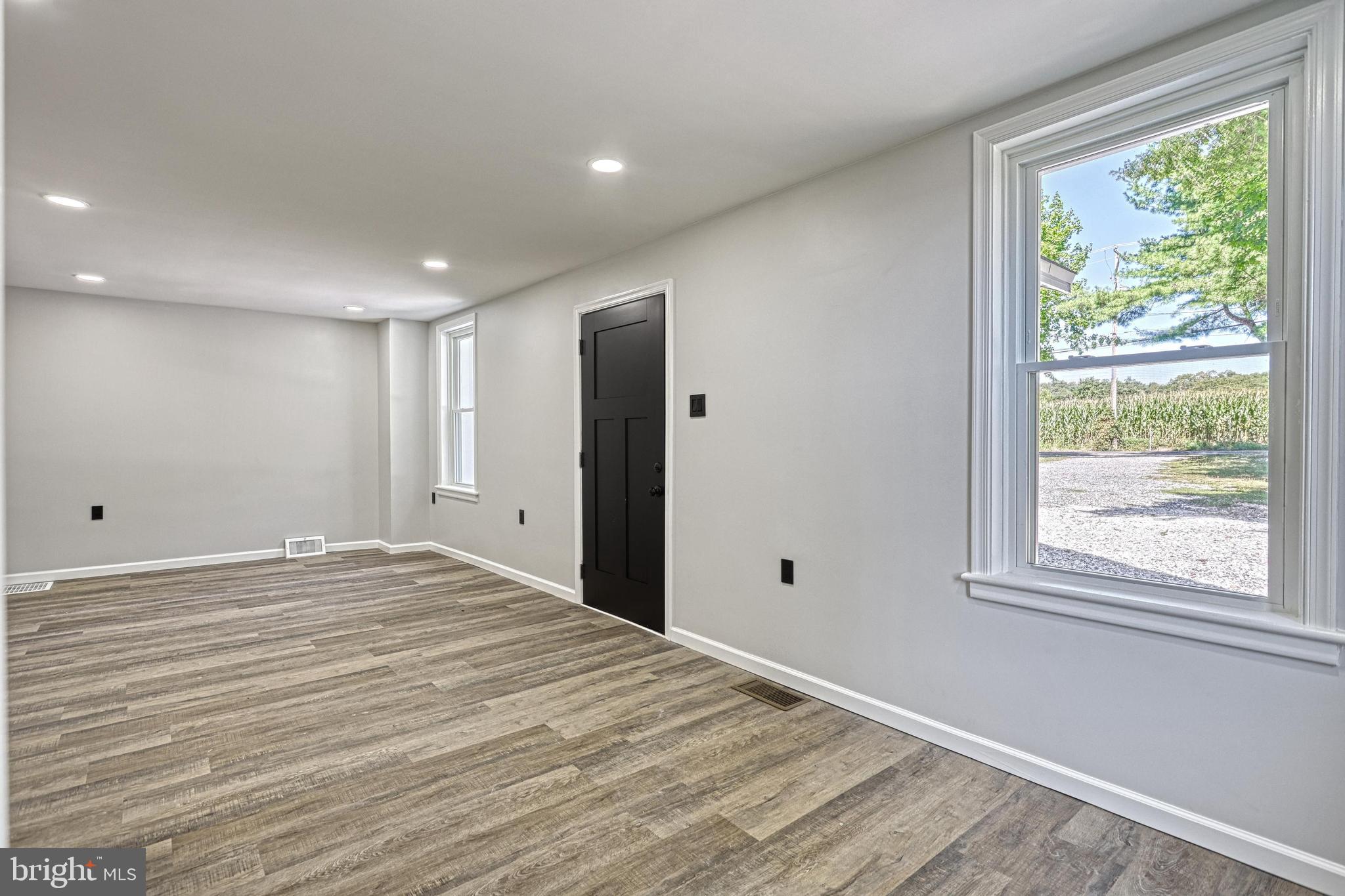 2116 Jefferson Road Spring Grove, PA 17362 - Photo 10 of 76