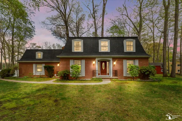 $399,000 | 1950 Brookwood Lane, Temperance, MI 48182