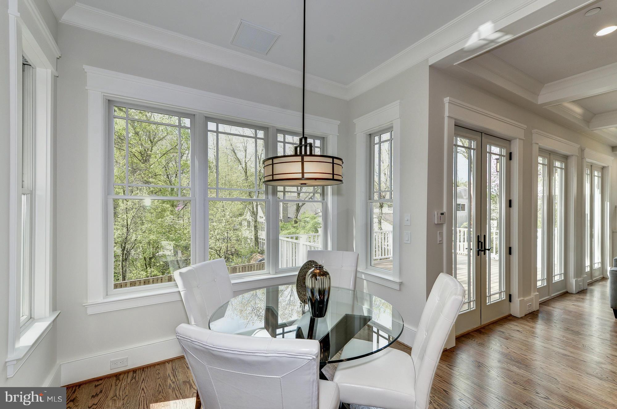 6024 Walhonding Road Bethesda, MD 20816 - Photo 14 of 30 Interior (General)