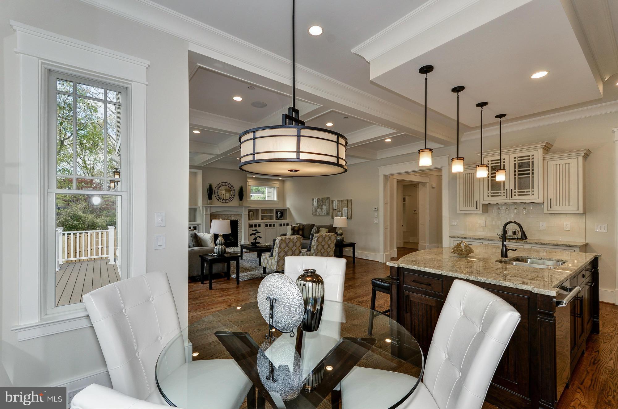 6024 Walhonding Road Bethesda, MD 20816 - Photo 15 of 30 Interior (General)