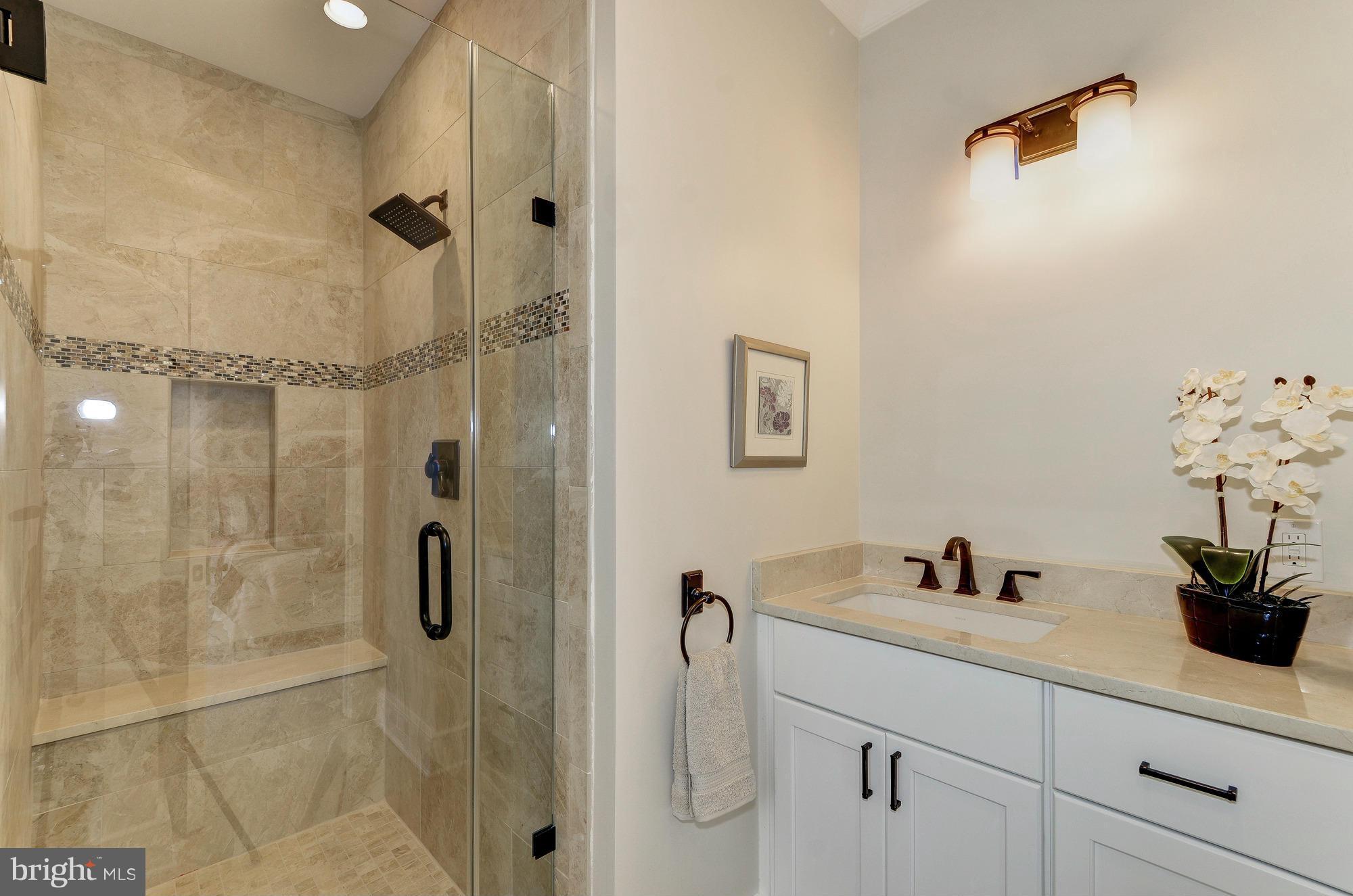 6024 Walhonding Road Bethesda, MD 20816 - Photo 23 of 30 Interior (General)