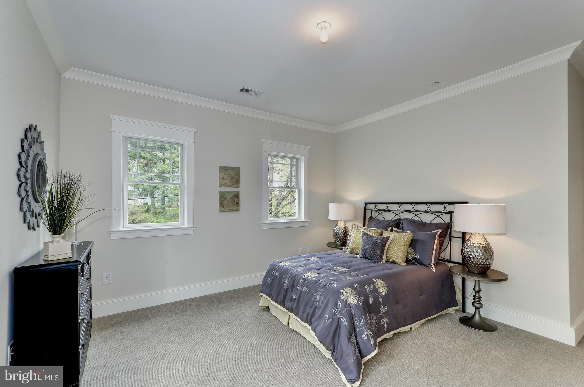6024 Walhonding Road Bethesda, MD 20816 - Photo 25 of 30 Interior (General)