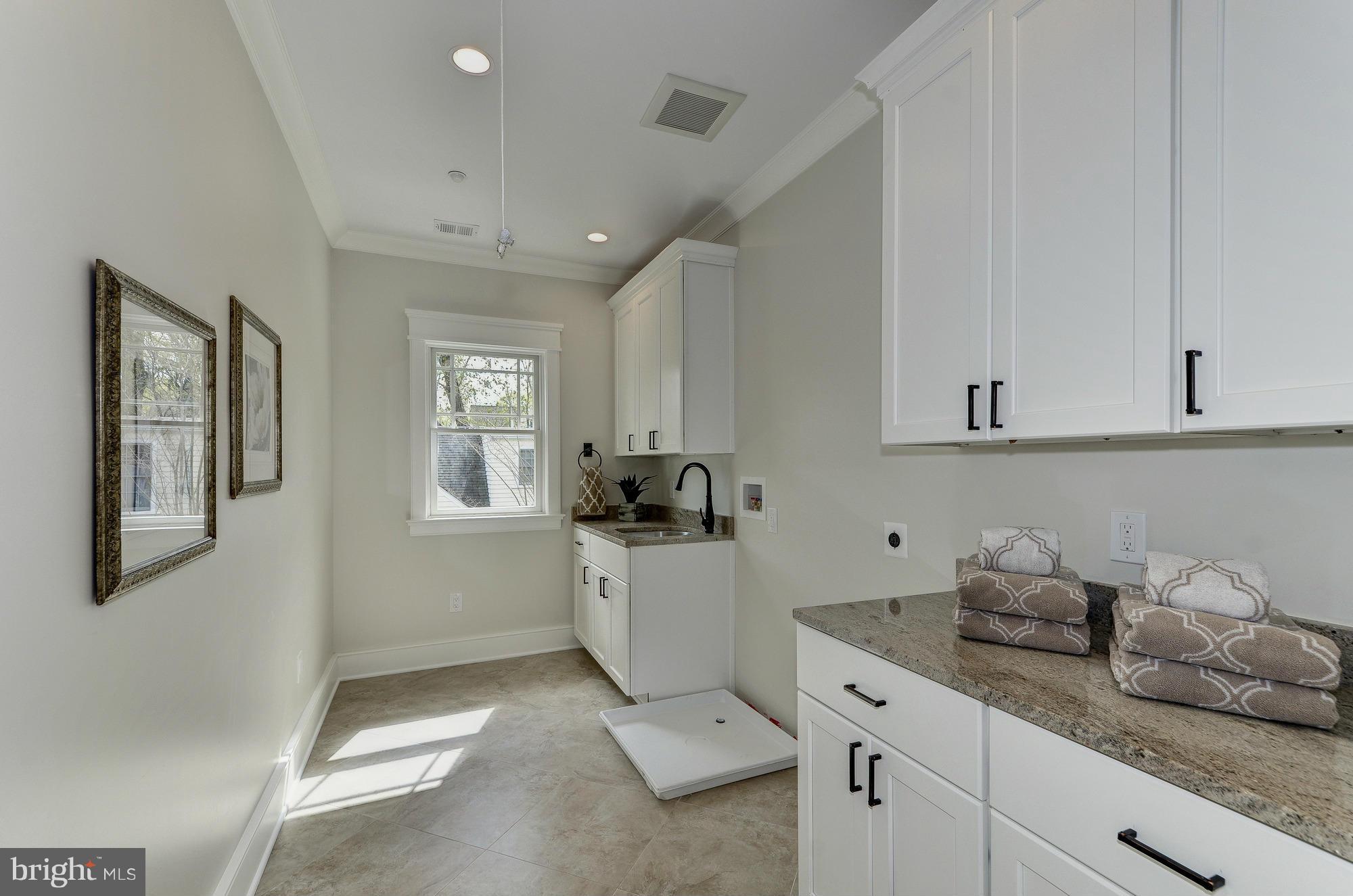 6024 Walhonding Road Bethesda, MD 20816 - Photo 27 of 30 Interior (General)
