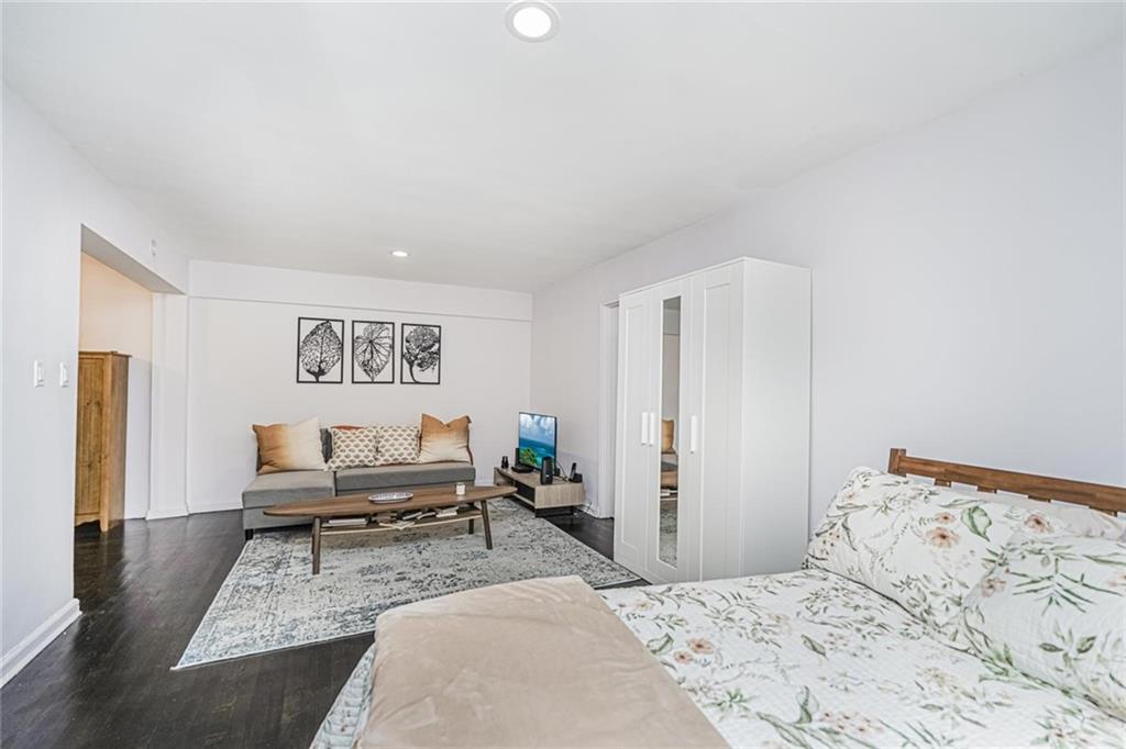 9511 Shore Road, Unit 112 Brooklyn, NY 11209 - Photo 26 of 36