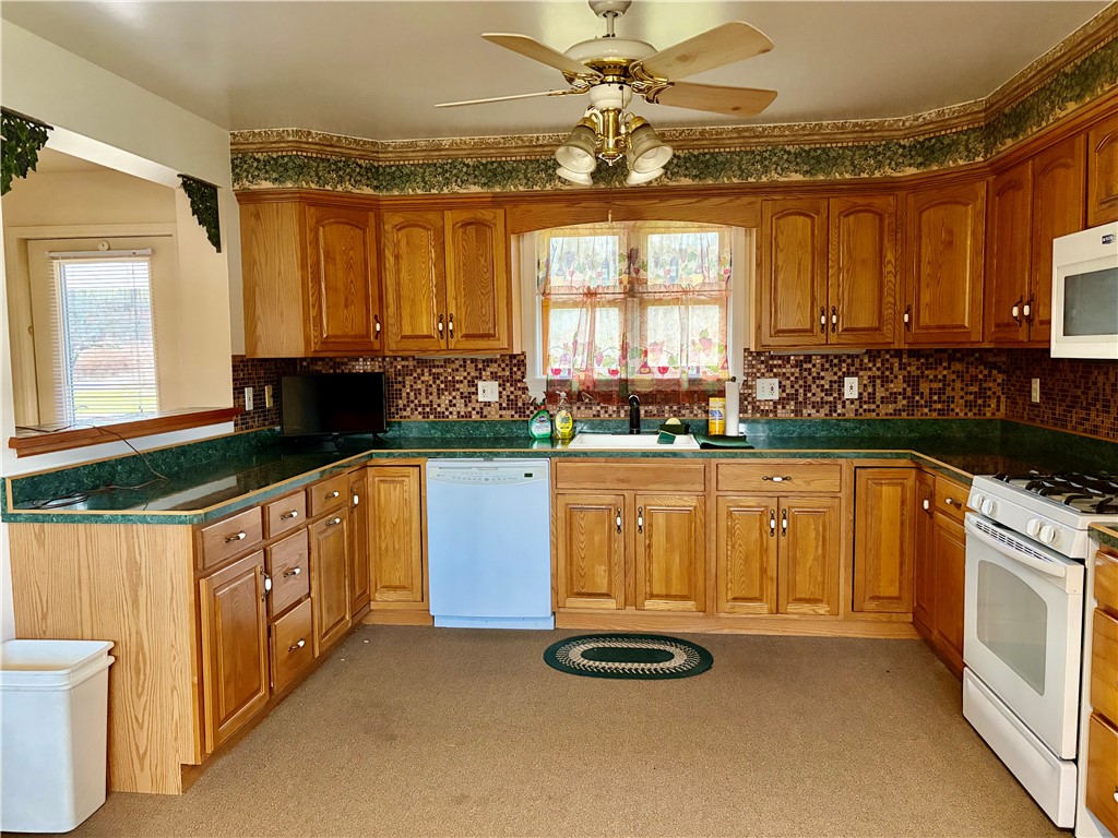 196 Short Crumhorn Road Maryland, NY 12116 - Photo 15 of 39