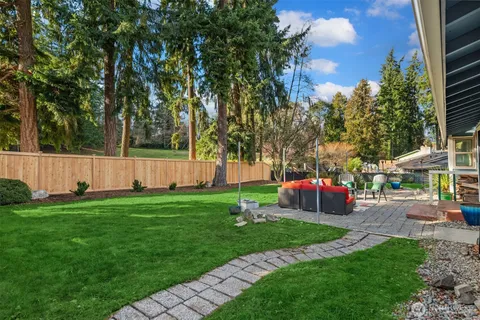 $545,000 | 19807 10th Place South, Des Moines, WA 98148