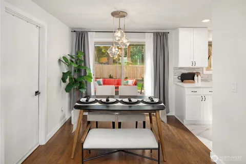 $545,000 | 19807 10th Place South, Des Moines, WA 98148