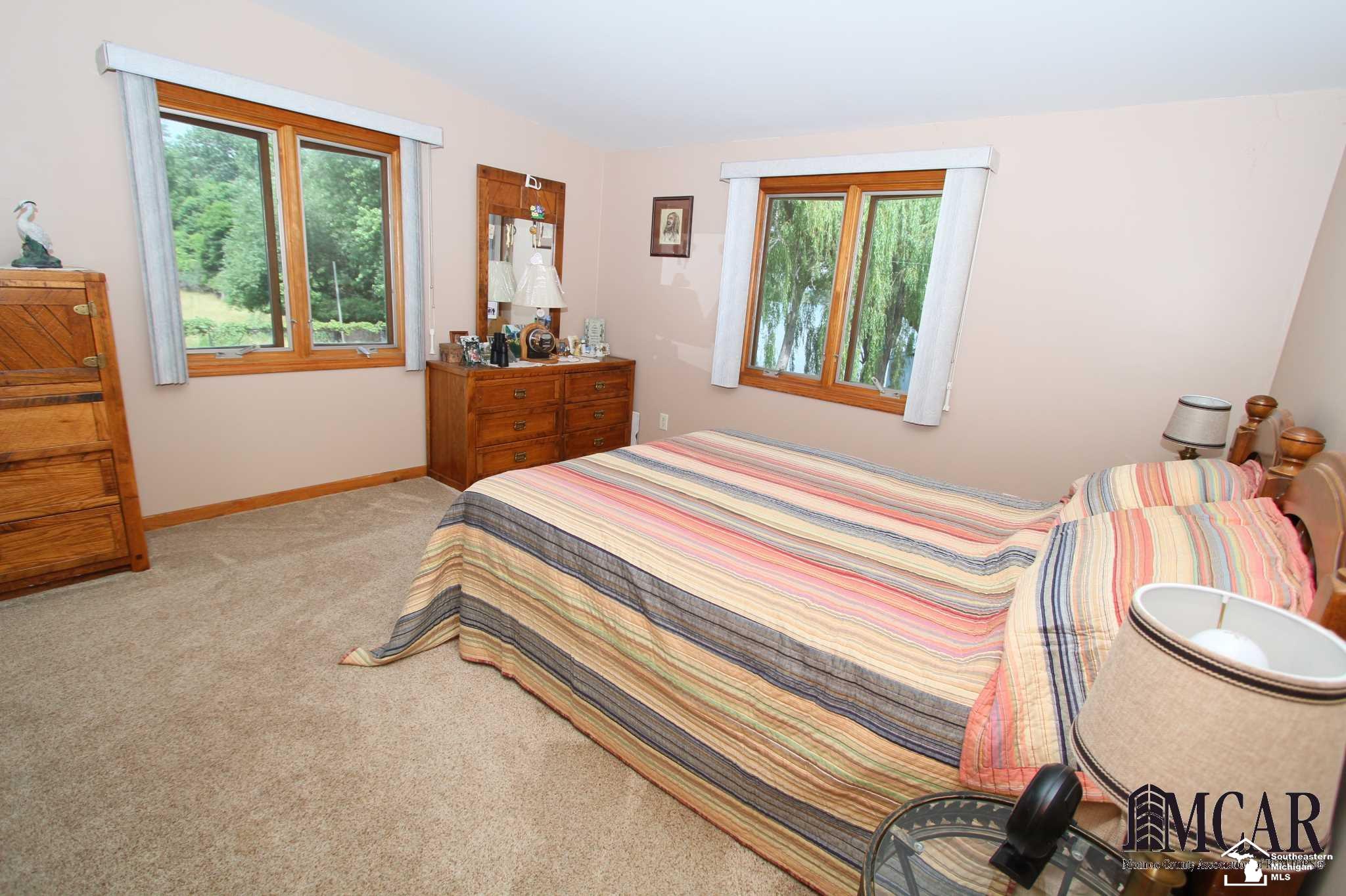 4834 Long Road Newport, MI 48166 - Photo 17 of 37 21474894-16.JPG