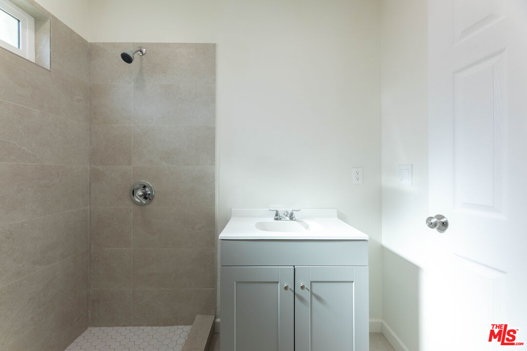 2650 East 220th Street Carson, CA 90810 - Photo 12 of 26