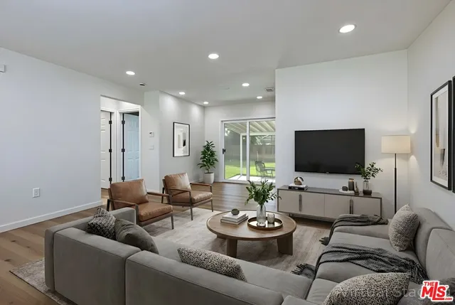 $759,900 | 2650 East 220th Street, Carson, CA 90810