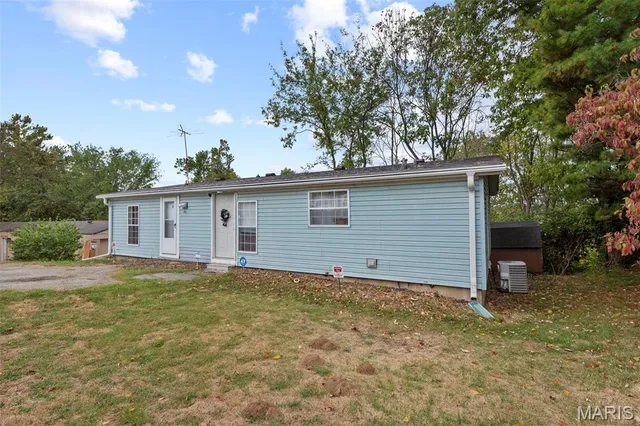 $155,000 | 819 Horizon Lane, Fenton, MO 63026