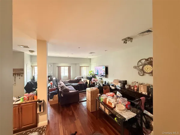 $3,850 | 9318 Avenue K | Canarsie