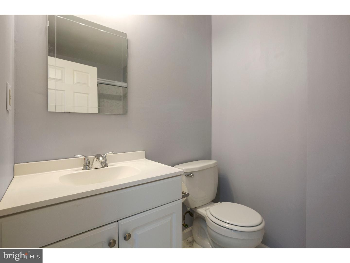 6 Robin Road Lansdowne, PA 19050 - Photo 20 of 25 Bathroom