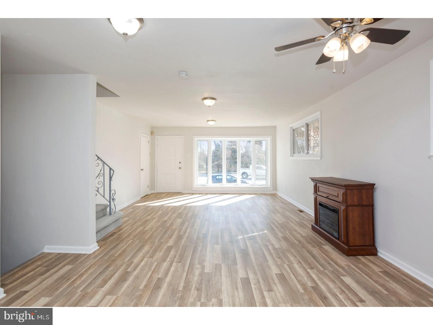 6 Robin Road Lansdowne, PA 19050 - Photo 6 of 25 Dining Room