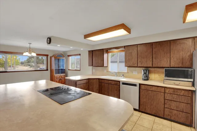 $465,000 | 403 North Jefferson Street, Medical Lake, WA 99022