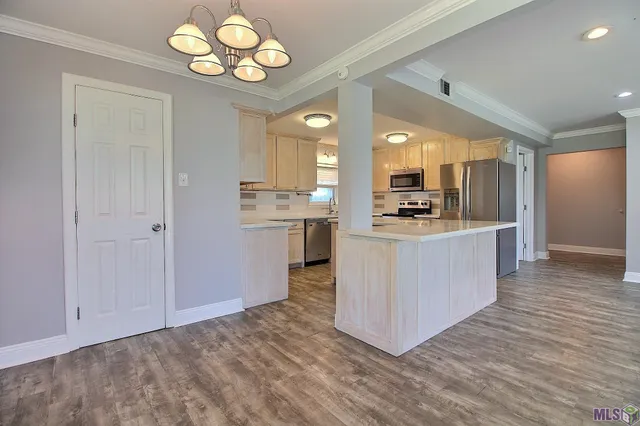 $385,000 | 37651 Highway 16, Denham Springs, LA 70706