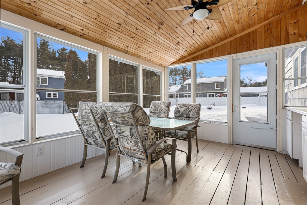 8 Cole Street Salem, NH 03079 - Photo 23 of 35