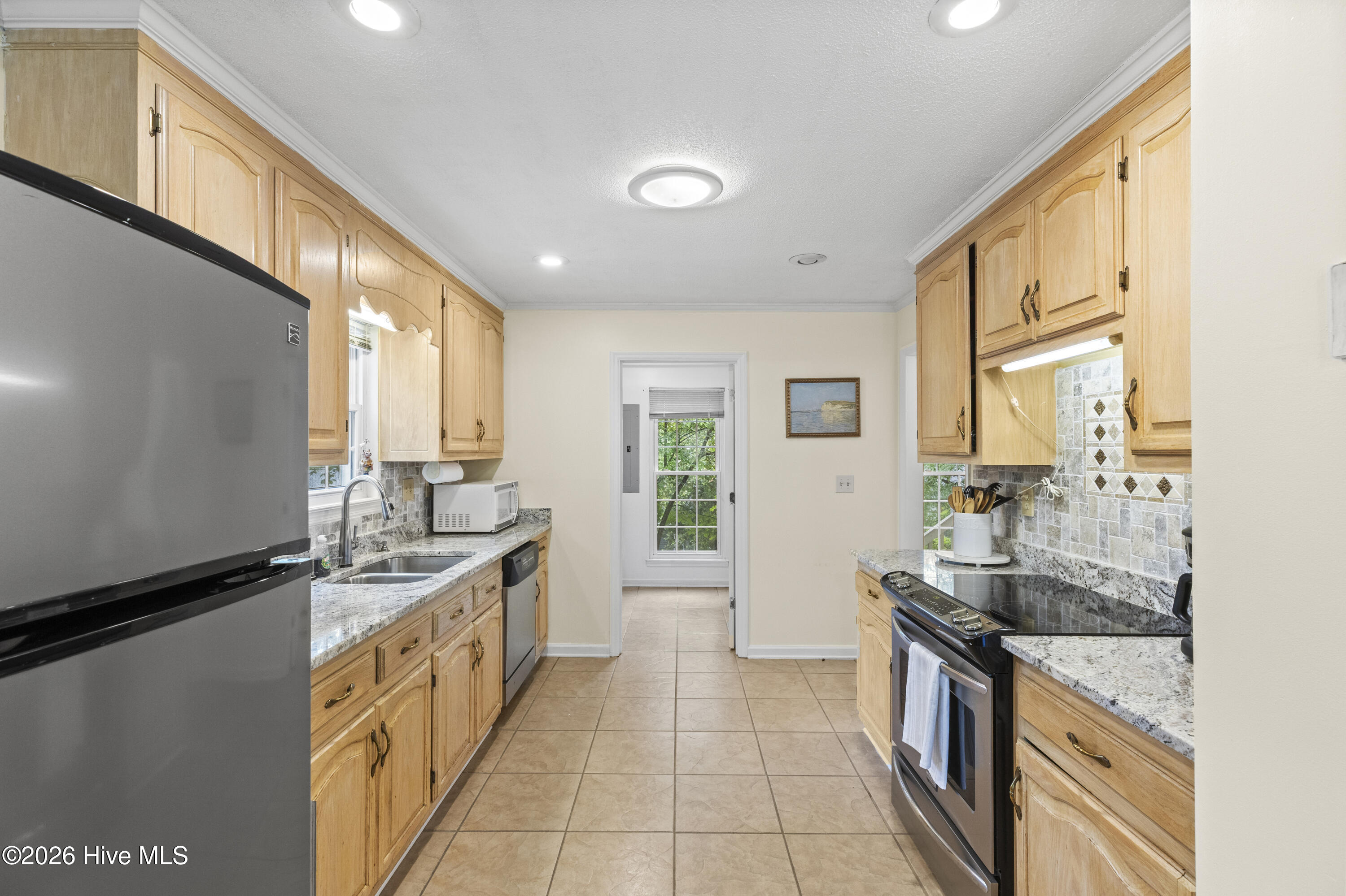 415 Bristol Road Martinez, GA 30907 - Photo 12 of 29