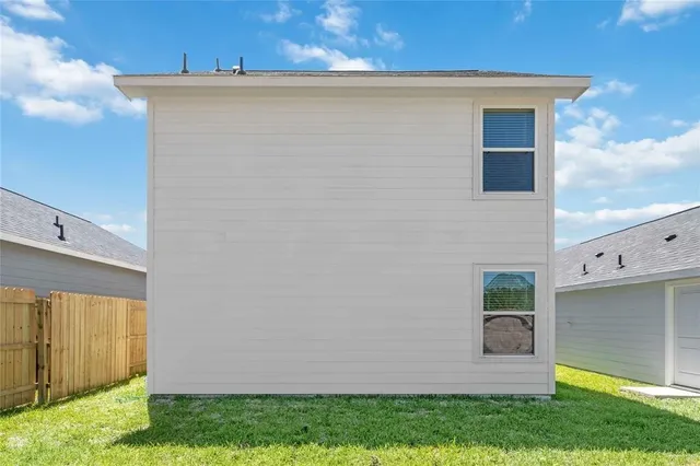 $1,375 | 16559 Colleen Place, Conroe, TX 77306