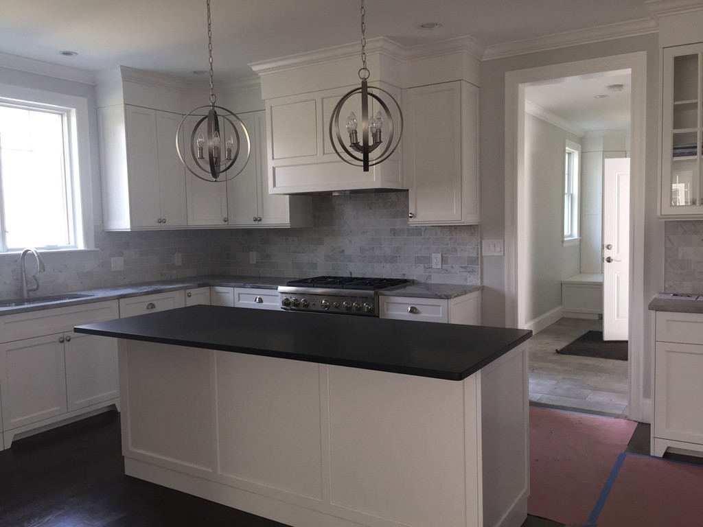 5 Alexander Road Newton, MA 02461 - Photo 3 of 11