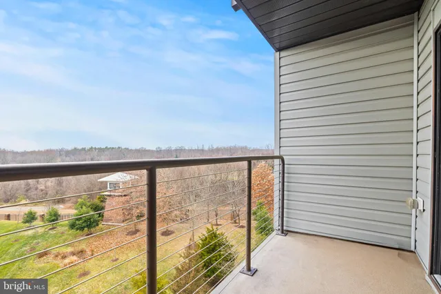 $485,000 | 8970 Fascination Court, Unit 412, Lorton, VA 22079