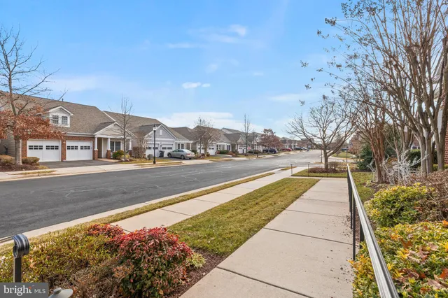 $485,000 | 8970 Fascination Court, Unit 412, Lorton, VA 22079