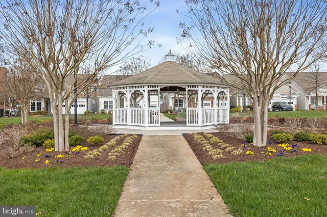 $485,000 | 8970 Fascination Court, Unit 412, Lorton, VA 22079