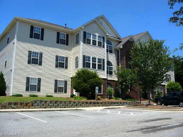140 James Road, Unit 1B High Point, NC 27265 - Photo 1 of 8 Exterior Front.