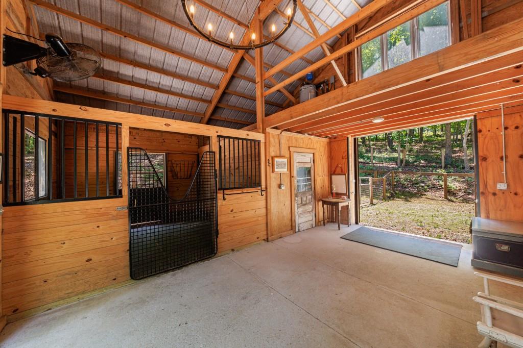 950 Jones Road Roswell, GA 30075 - Photo 34 of 62