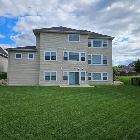 $850,000 | 10922 Brookside Trail North, Champlin, MN 55316