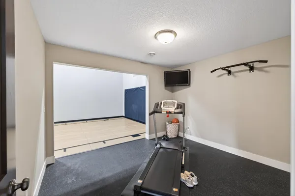 $850,000 | 10922 Brookside Trail North, Champlin, MN 55316