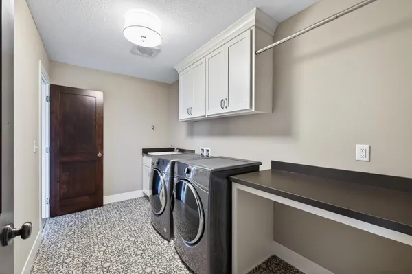 $850,000 | 10922 Brookside Trail North, Champlin, MN 55316