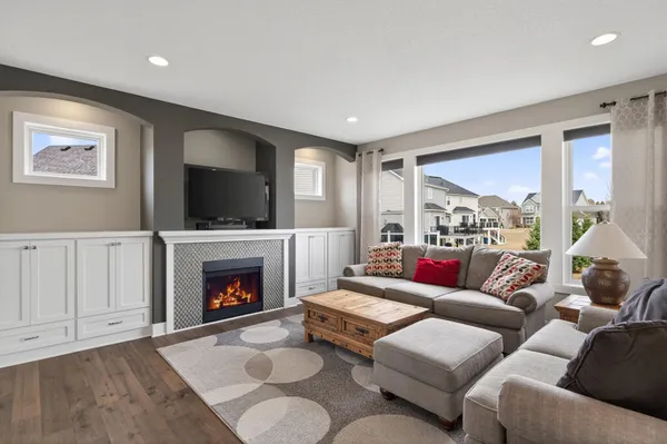 $850,000 | 10922 Brookside Trail North, Champlin, MN 55316