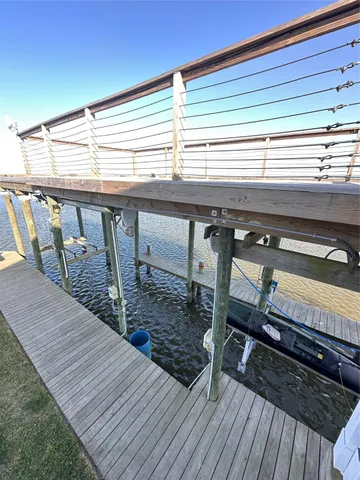 $2,950 | 395 Redfish Drive, Freeport, TX 77541