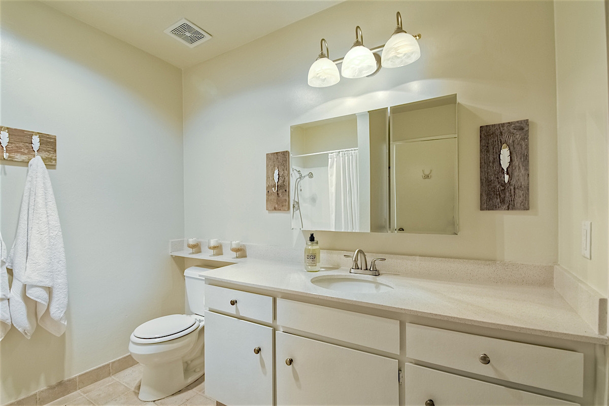 3805 Cinnamon Way Oceanside, CA 92057 - Photo 13 of 25