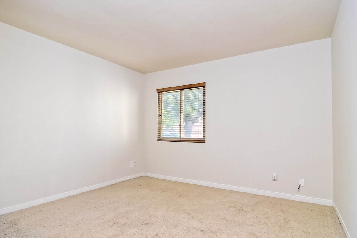 3805 Cinnamon Way Oceanside, CA 92057 - Photo 16 of 25