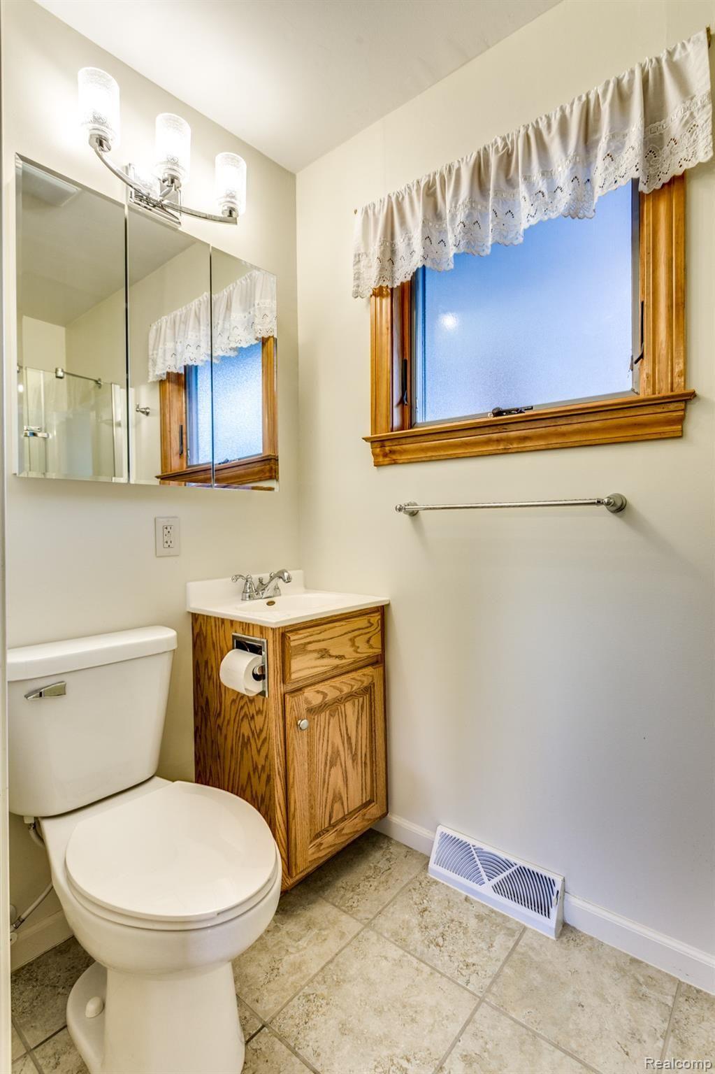 9066 Yale Road Avoca, MI 48006 - Photo 21 of 36 9066 Yale Rd-21.JPG