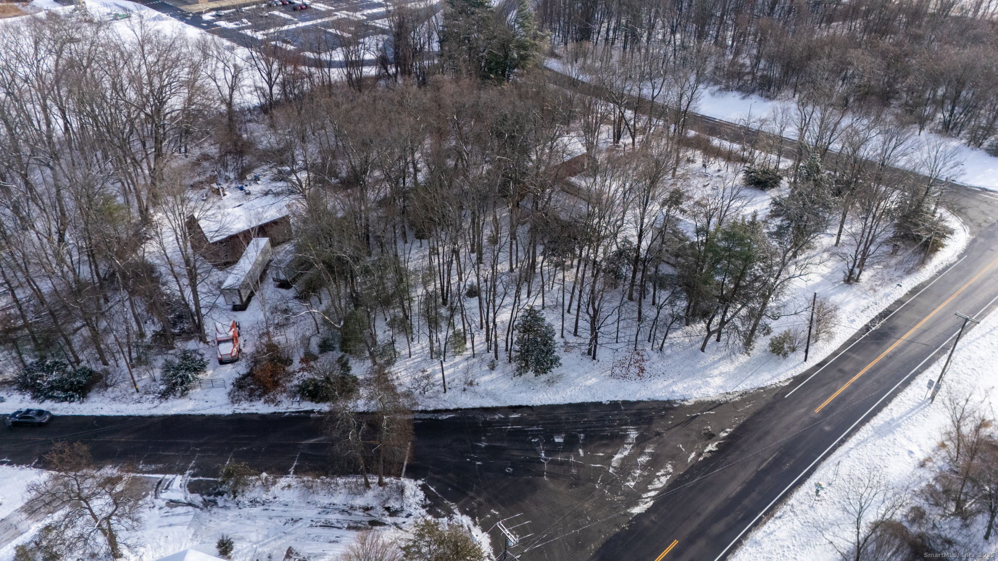 434 Tunxis Avenue Bloomfield, CT 06002 - Photo 8 of 12 a view of painting on the wall