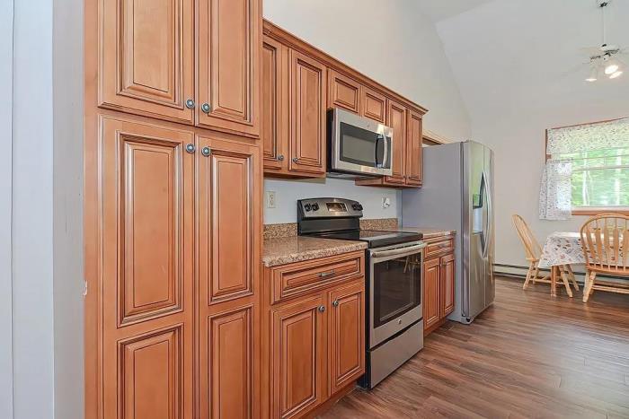 5 Salmon Brook Road Brookfield, MA 01506 - Photo 7 of 10