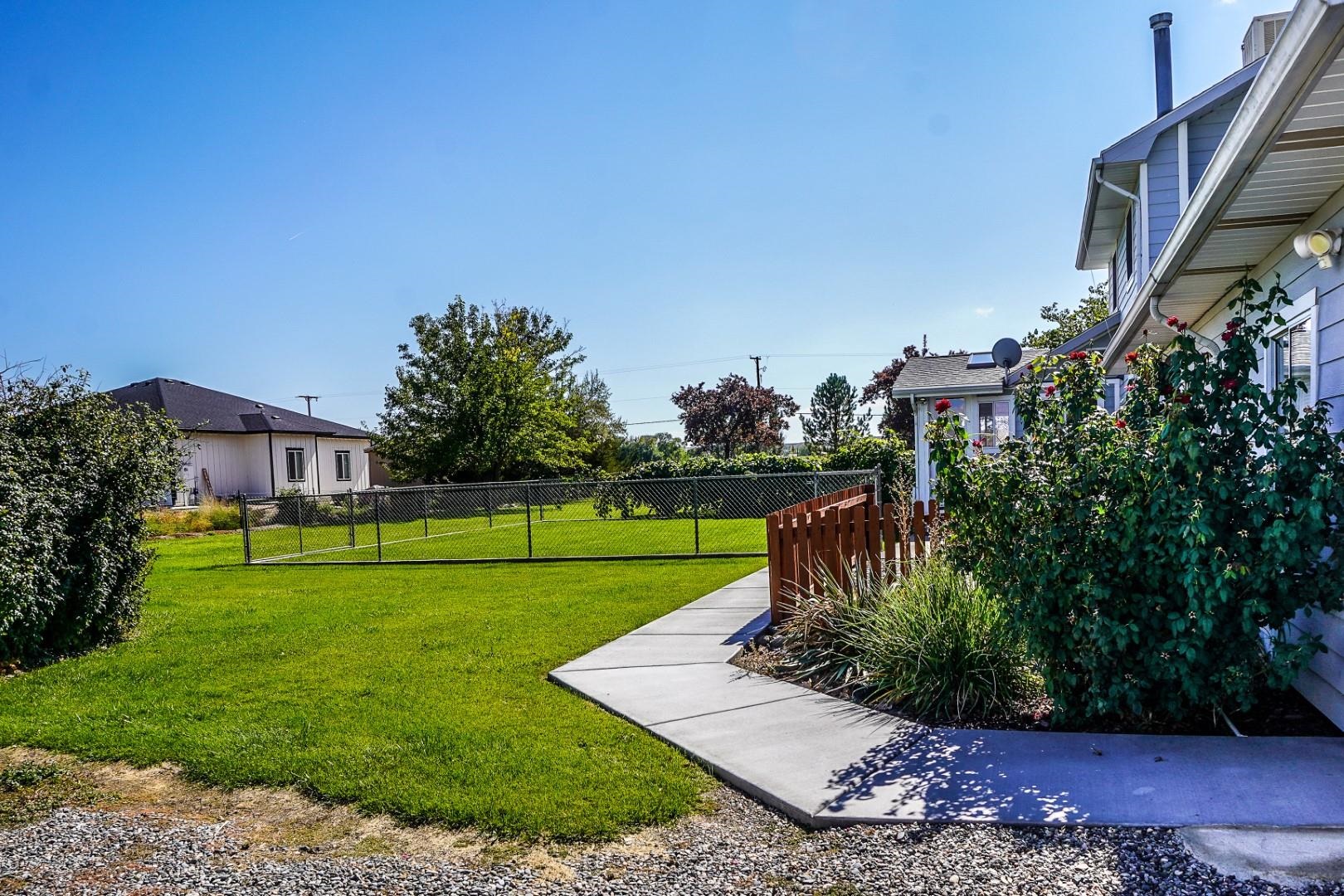 2984 B B 1/2 Road Grand Junction, CO 81503 - Photo 33 of 42 Gallery Image 33