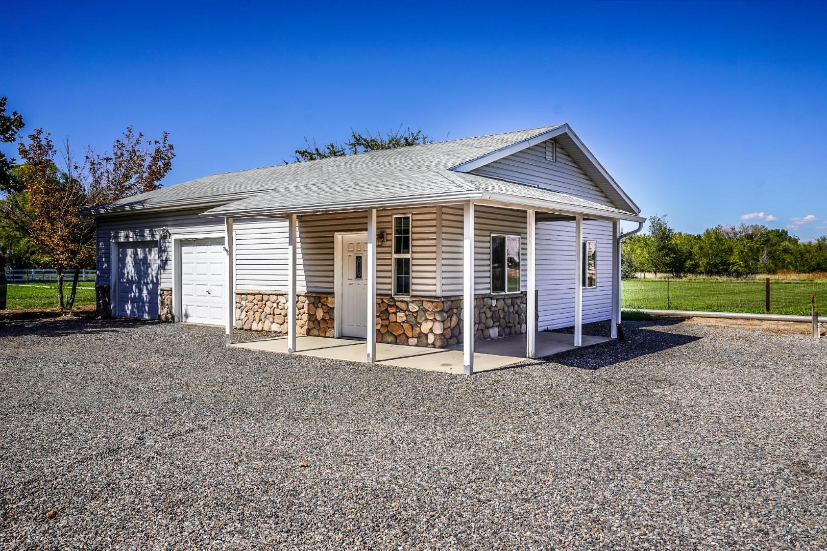 2984 B B 1/2 Road Grand Junction, CO 81503 - Photo 6 of 42 Gallery Image 6
