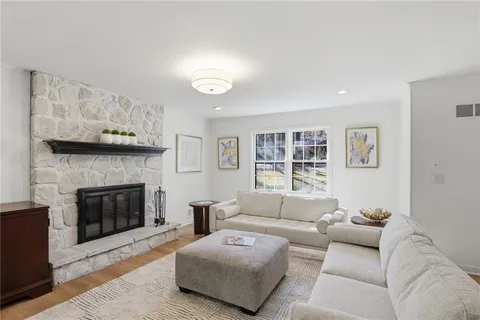 $525,000 | 3607 Sawmill Terrace, Marietta, GA 30062