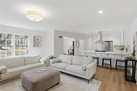 $525,000 | 3607 Sawmill Terrace, Marietta, GA 30062