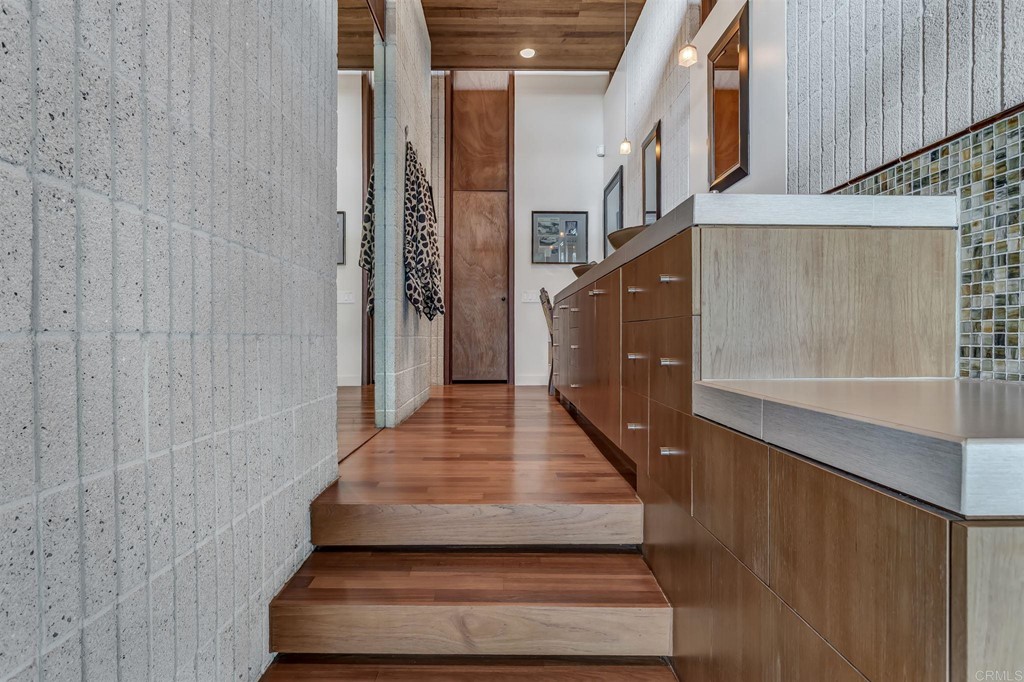 2054 Sheridan Road Encinitas, CA 92024 - Photo 34 of 58