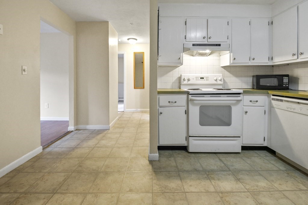 187 Great Road, Unit A10 Acton, MA 01720 - Photo 5 of 17
