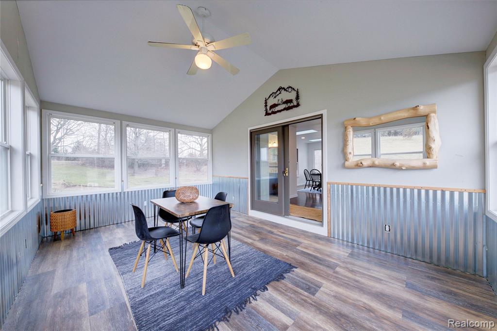 2718 Sexton Road Howell, MI 48843 - Photo 15 of 49