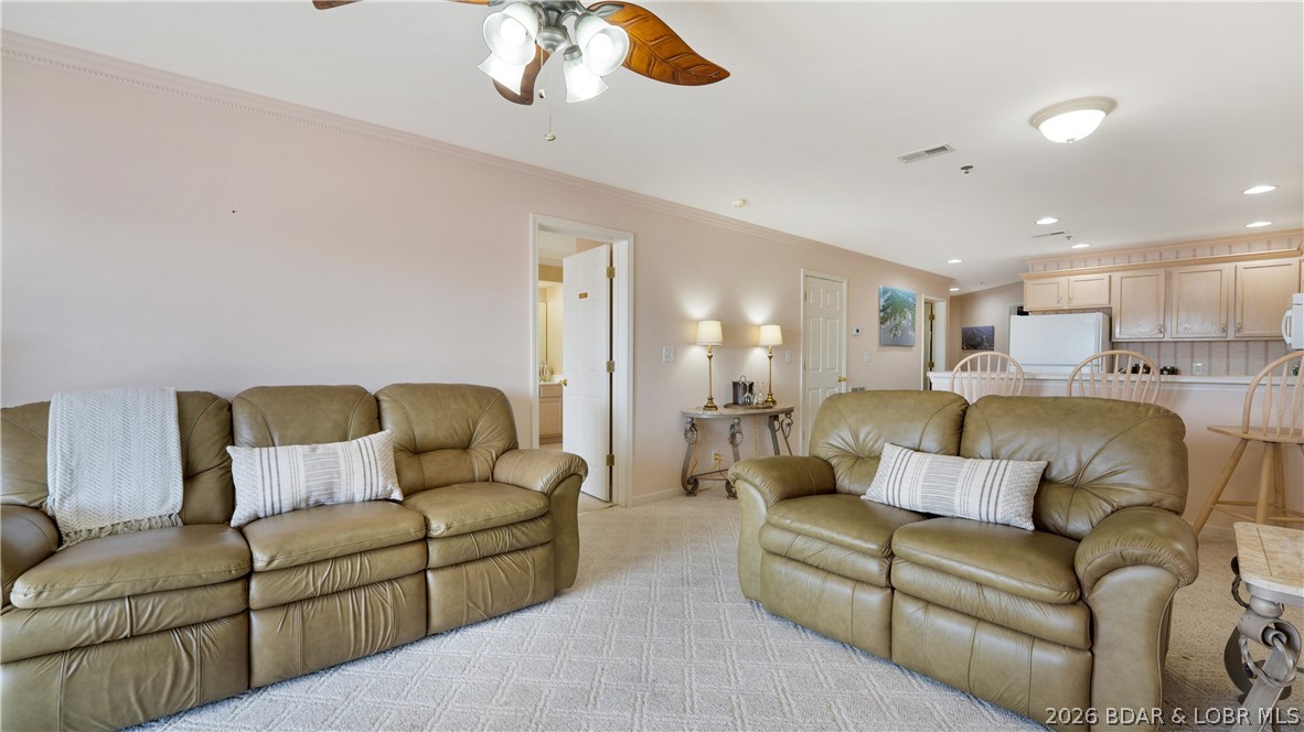 164 Sac Road, Unit B201 Sunrise Beach, MO 65079 - Photo 4 of 35